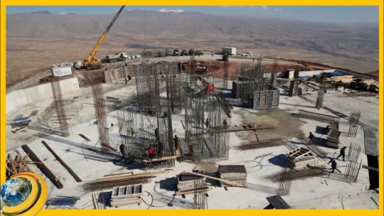 Շուշիից բերված հողը տեղադրվել է համալիրի հիմքում. Գագիկ Ծառուկյանն ու արցախցիները Հատիսի գագաթին էին