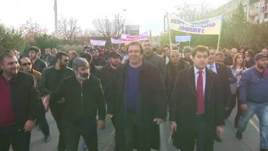 &laquo;Միշտ Ձեր կողքին ենք&raquo;. Արմավիրցիները Գ. Ծառուկյանին ջերմ ընդունելության են արժանացրել