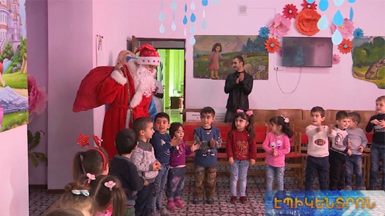 &laquo;Գագիկ Ծառուկյան&raquo; հիմնադրամն ամանորյա անակնկալները սկսել է սահմանամերձ Տավուշից