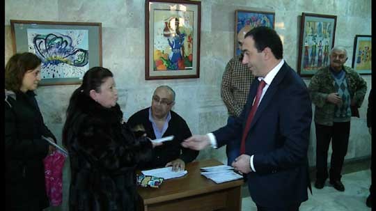 Գագիկ Ծառուկյանը ֆինանսական աջակցություն է ցուցաբերել Աբովյանի սոցիալապես անապահով ընտանիքներին